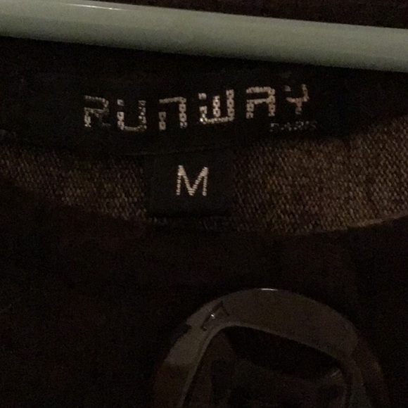 Dress - Picture 1 of 4